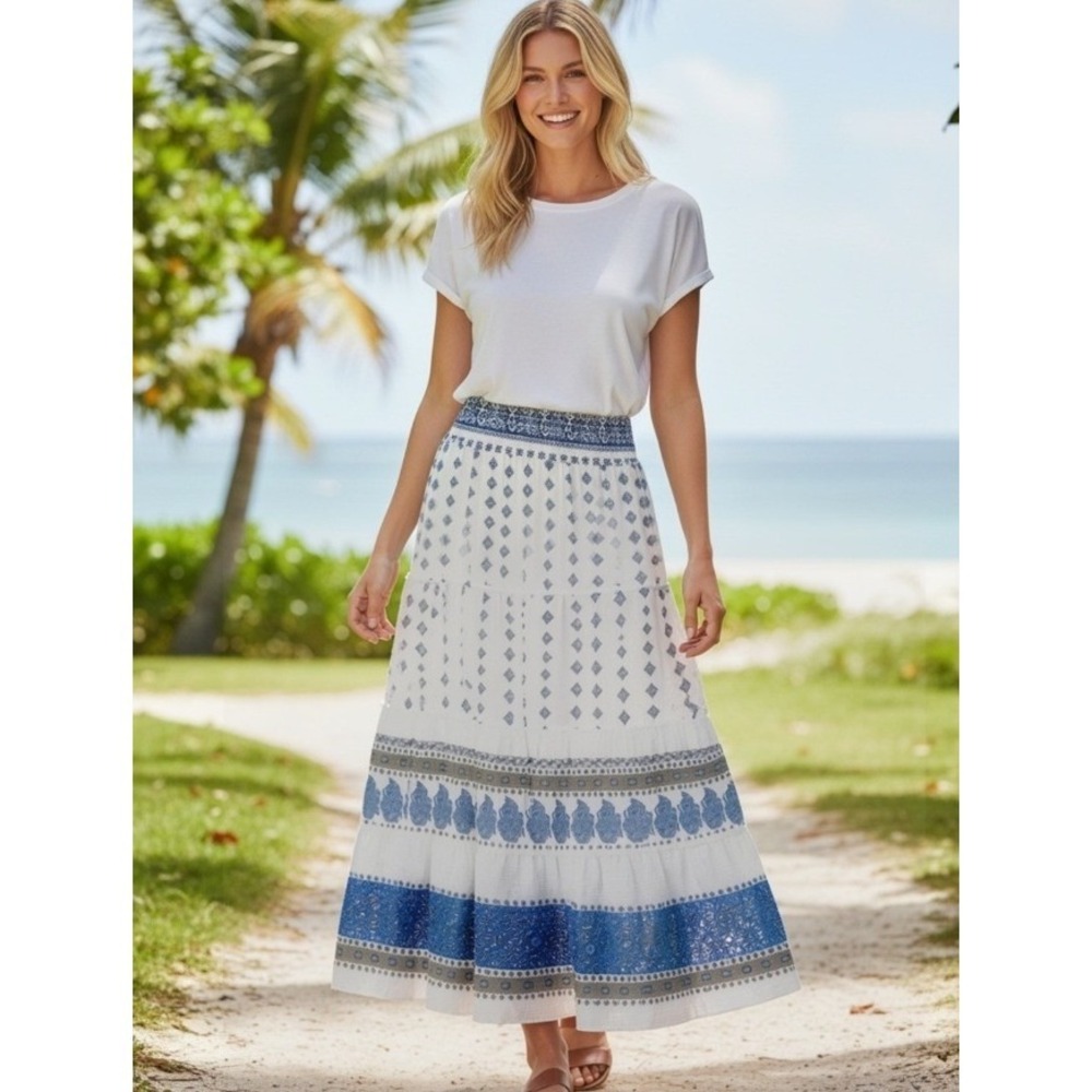 Westport 1962 Boho Tiered Maxi Skirt Women 2X White Blue Paisley Resortwear Chic